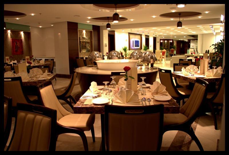 Sun And Sands Downtown Dubai Exterior foto
